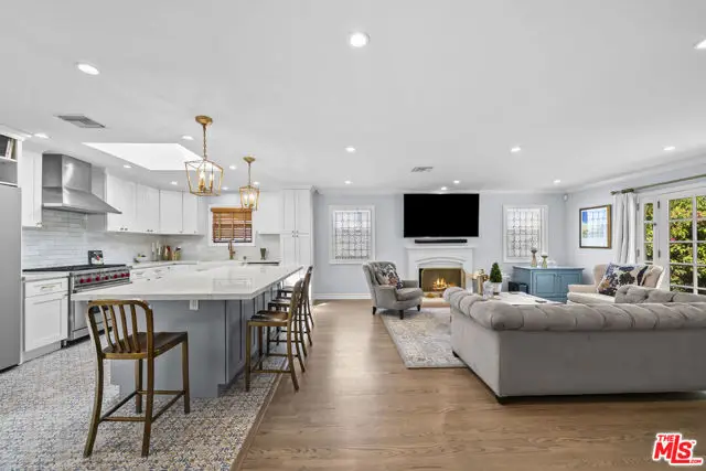 4311 Laurelgrove Avenue, Studio City, CA 91604 - #3