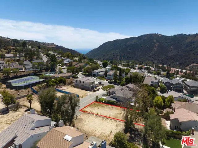17249 Avenida De La Herradura, Pacific Palisades, CA 90272 - #3