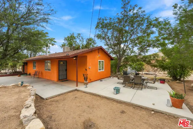 29310 Devils Punch Bowl Road, Pearblossom, CA 93553 - #3