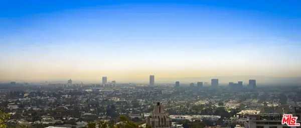 8410 Hollywood Boulevard, Los Angeles, CA 90069