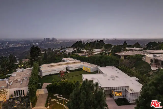 555 Vick Place, Beverly Hills, CA 90210 - #1