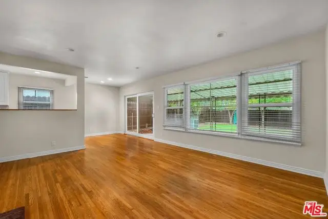 6038 Shadyglade Avenue, North Hollywood, CA 91606 - #2