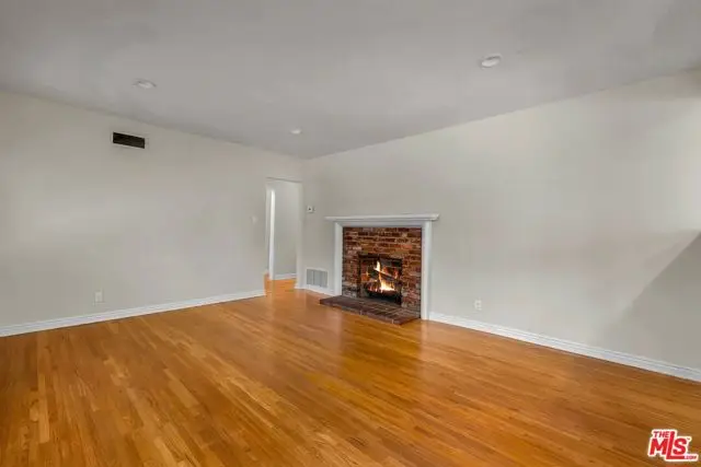 6038 Shadyglade Avenue, North Hollywood, CA 91606 - #3