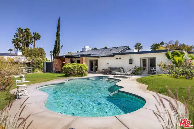 772 E El Conquistador, Palm Springs, CA 92262 - #1