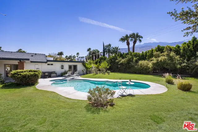 772 E El Conquistador, Palm Springs, CA 92262 - #2
