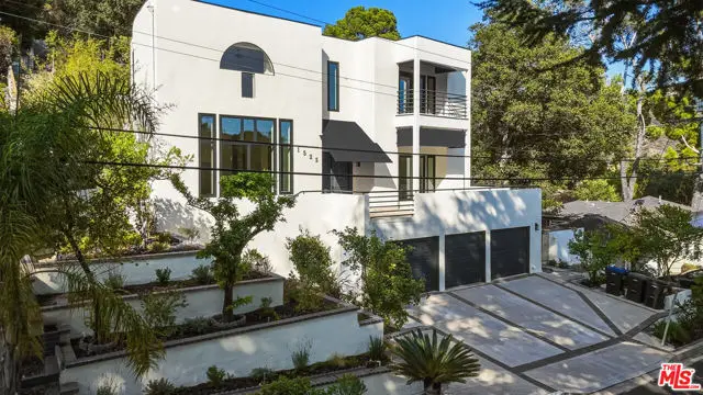 1525 Wabasso Way, Glendale, CA 91208 - #3