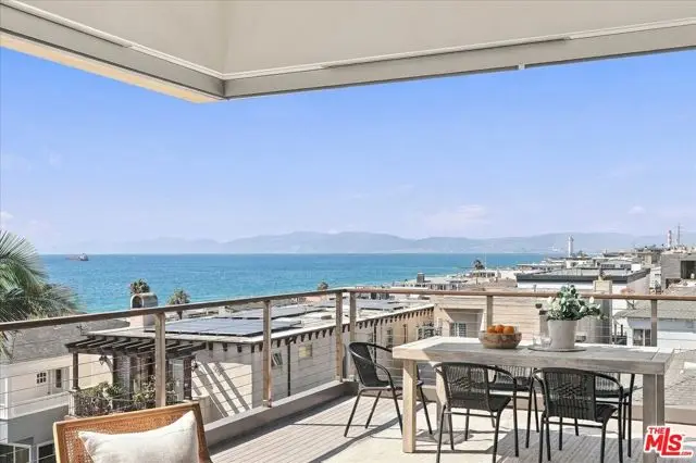 228 31st Street, Manhattan Beach, CA 90266 - #2
