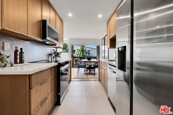 6050 Canterbury Drive #E313, Culver City, CA 90230