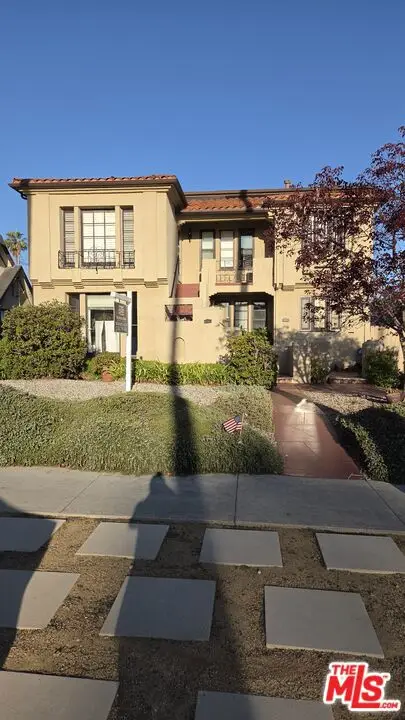 5310 S Rimpau Boulevard, Los Angeles, CA 90043
