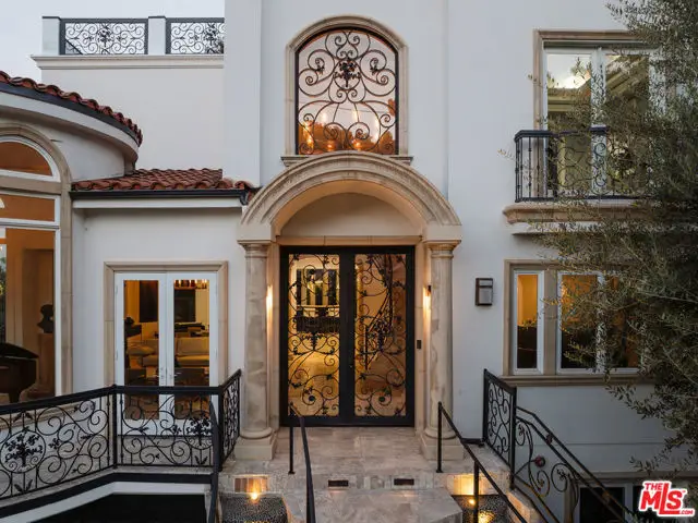 3932 Blue Canyon Drive, Studio City, CA 91604 - #3