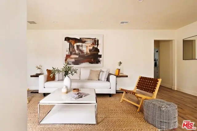 1031 Lake Street, Venice, CA 90291 - #2