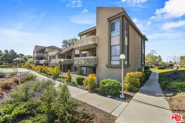 824 Pinetree Circle #14, Thousand Oaks, CA 91360