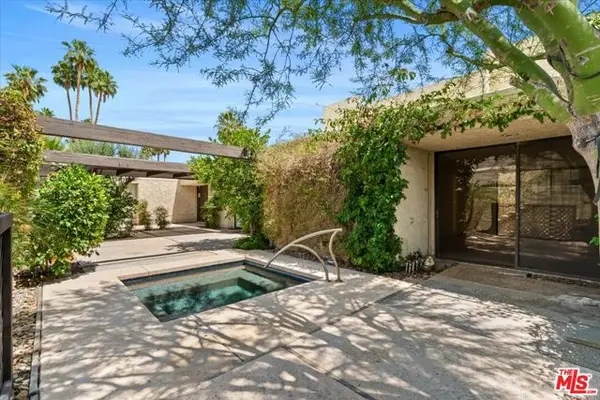 426 N Hermosa Drive, Palm Springs, CA 92262