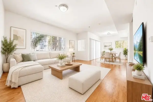 2864 Sunset Place #201, Los Angeles, CA 90005