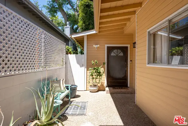 4535 San Blas Avenue, Woodland Hills, CA 91364 - #2