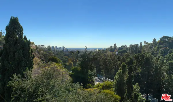 1579 Lindacrest Drive, Beverly Hills, CA 90210