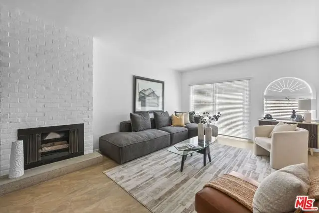 2677 Centinela Avenue #203, Santa Monica, CA 90405 - #3