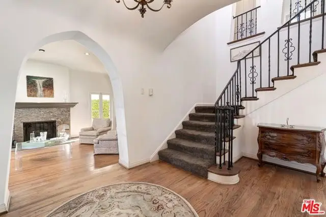 219 S Mccarty Drive, Beverly Hills, CA 90212 - #3