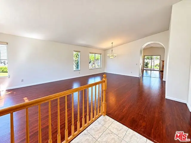 1647 Amarelle Street, Thousand Oaks, CA 91320 - #3