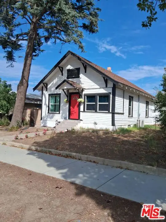 1017 S Washburn Avenue, Corona, CA 92882 - #1