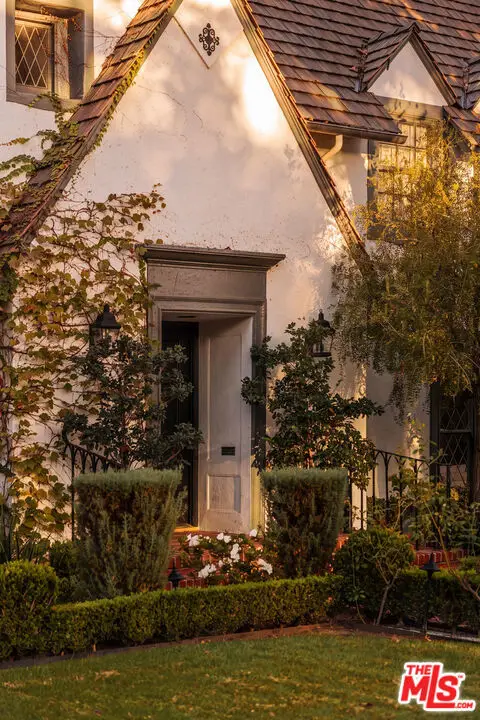 628 N Sierra Drive, Beverly Hills, CA 90210 - #3