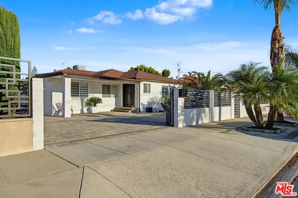 6536 Varna Avenue, Van Nuys (los Angeles), CA 91401