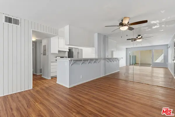 5700 Etiwanda Avenue #136, Tarzana (los Angeles), CA 91356