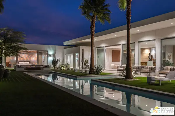 3068 Linea Terrace, Palm Springs, CA 92264