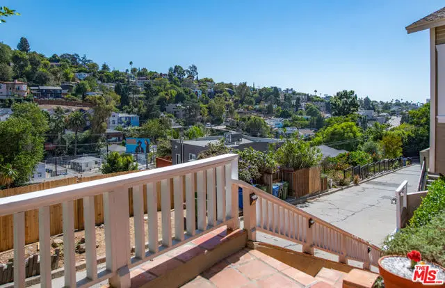 1923 Mayview Drive, Los Angeles, CA 90027 - #2