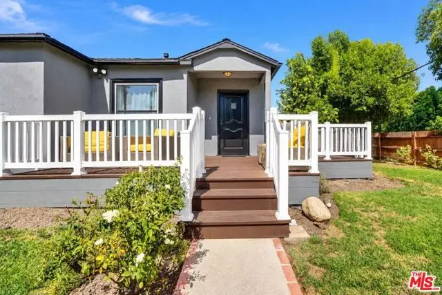 22603 Mariano Street, Woodland Hills, CA 91367 - #3