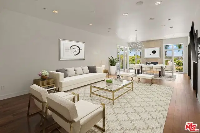 447 N Doheny Drive #305, Beverly Hills, CA 90210 - #2