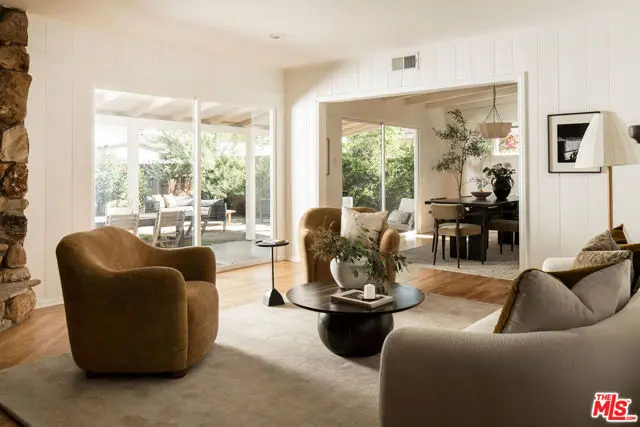 16125 Gledhill Street, North Hills, CA 91343 - #2