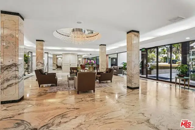 325 N Oakhurst Drive #PH2, Beverly Hills, CA 90210 - #2