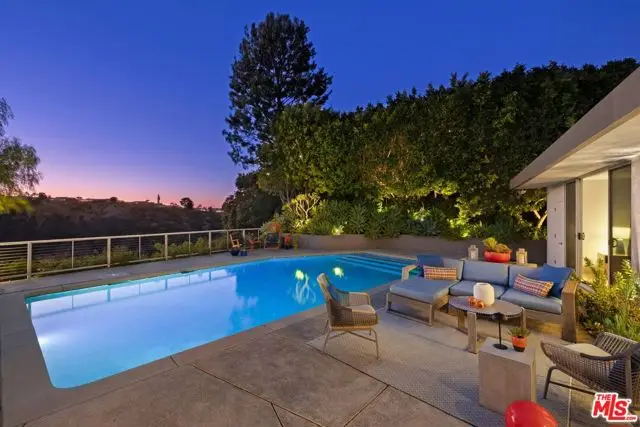 3523 Beverly Ridge Drive, Sherman Oaks, CA 91423 - #3
