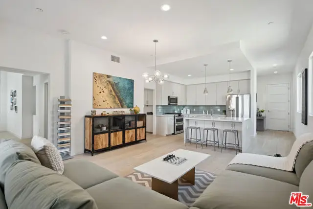 1746 Garfield Place #203, Los Angeles, CA 90028 - #3