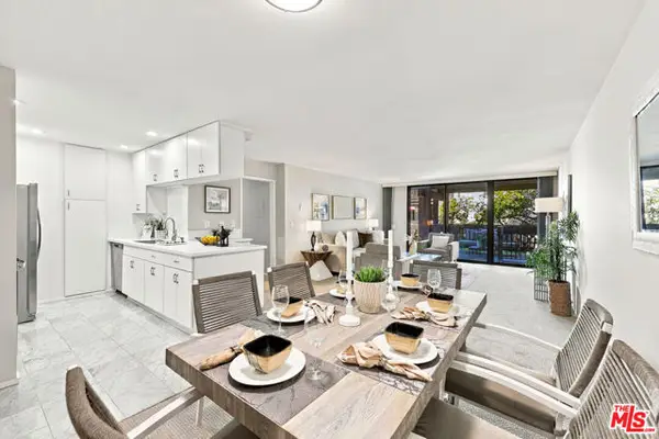 7742 Redlands Street #D2052, Playa Del Rey (los Angeles), CA 90293