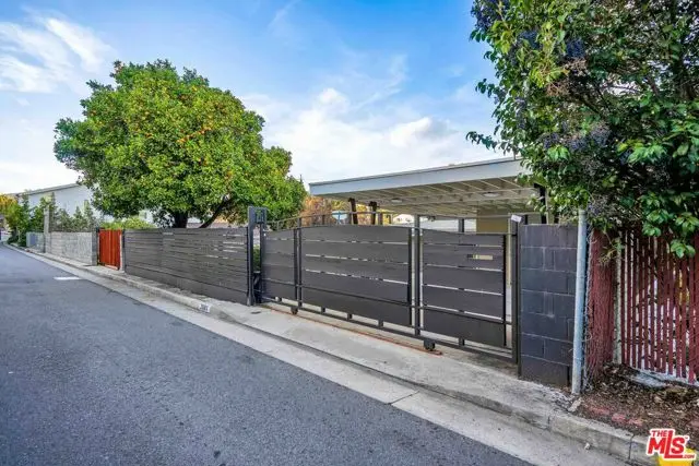 2681 Glendale Boulevard, Los Angeles, CA 90039 - #2