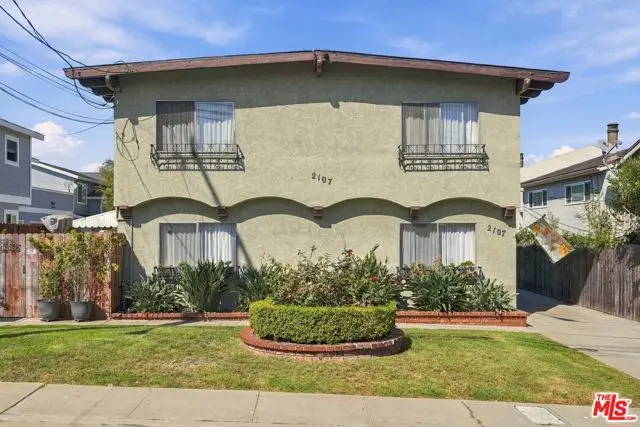2107 Voorhees Avenue, Redondo Beach, CA 90278 - #1
