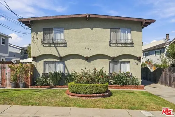 2107 Voorhees Avenue, Redondo Beach, CA 90278