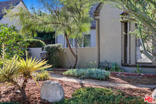 1017 N Howard Street, Glendale, CA 91207 - #3