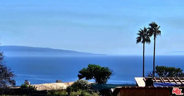 1022 Lachman Lane, Pacific Palisades (los Angeles), CA 90272
