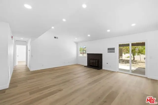 17124 Schollview Avenue, Palmdale, CA 93591 - #3