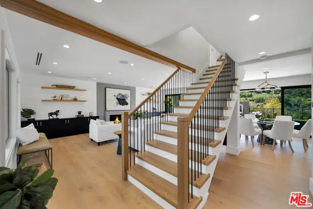 11454 Dona Evita Drive, Studio City, CA 91604 - #2