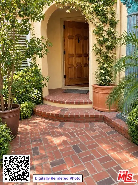 10762 Ashton Avenue, Los Angeles, CA 90024 - #1