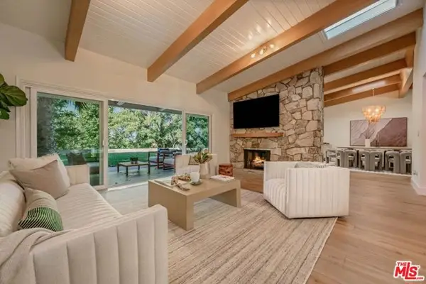 5618 Wilhelmina Avenue, Woodland Hills (los Angeles), CA 91367