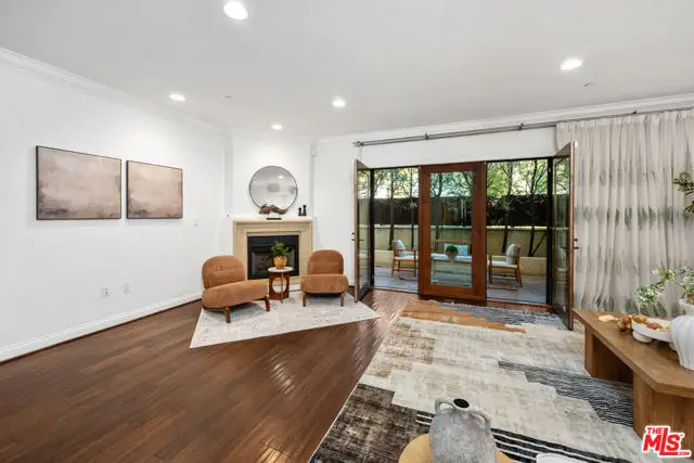 11863 Darlington Avenue #110, Los Angeles, CA 90049 - #3