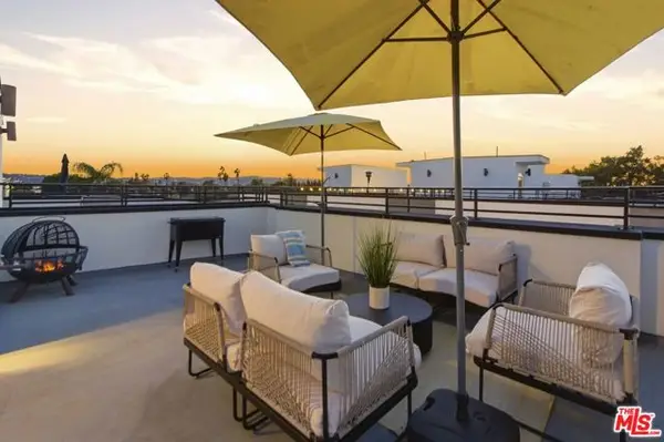 6707 N Sepulveda Boulevard, Van Nuys (los Angeles), CA 91411