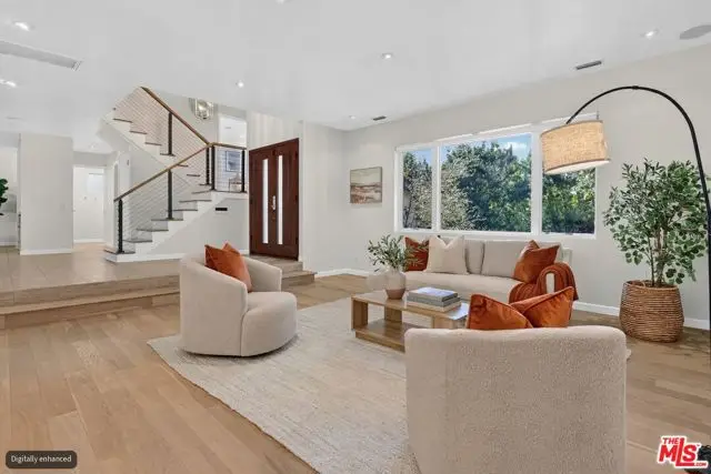 4262 Levitt Lane, Sherman Oaks, CA 91403 - #3