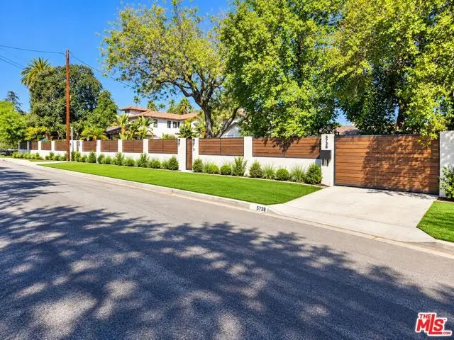 5738 Rhodes Avenue, Valley Village, CA 91607 - #1
