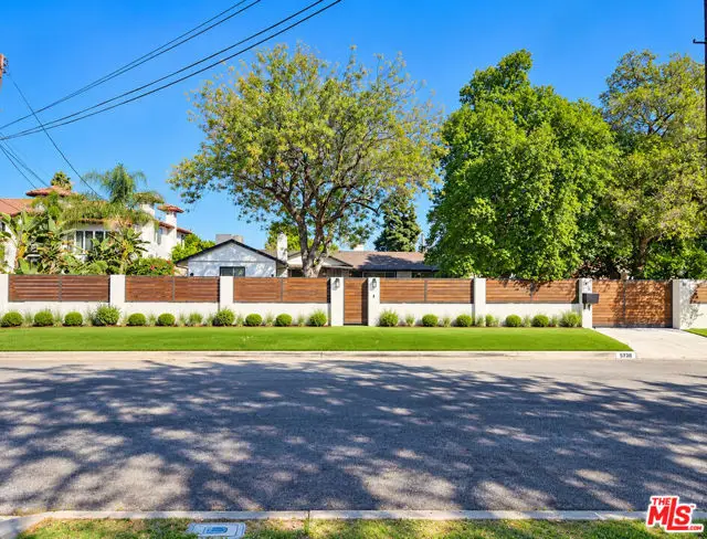 5738 Rhodes Avenue, Valley Village, CA 91607 - #2